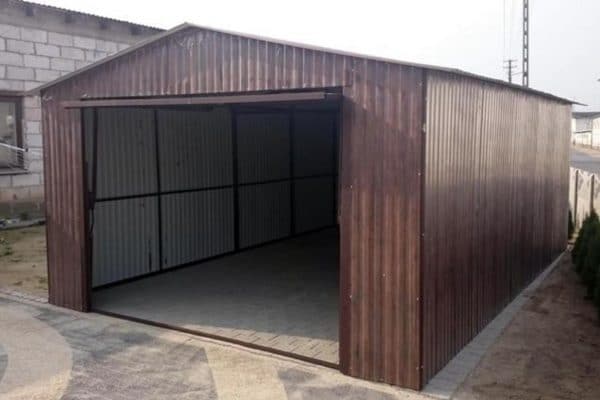 Plechová montovaná garáž 4×6 m - Ořech