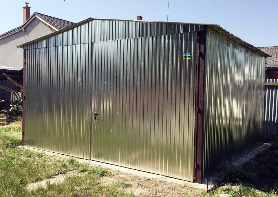 Plechová garáž 5×5 - pozinkovaná