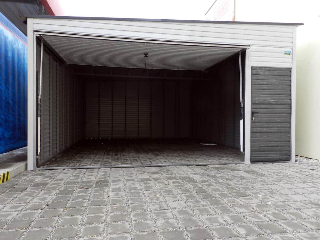 Plechová garáž 5x6,5 m - bílá