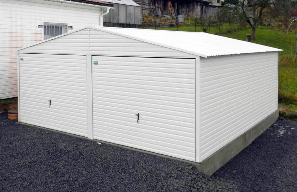 Plechová garáž 6x6 m - bílá