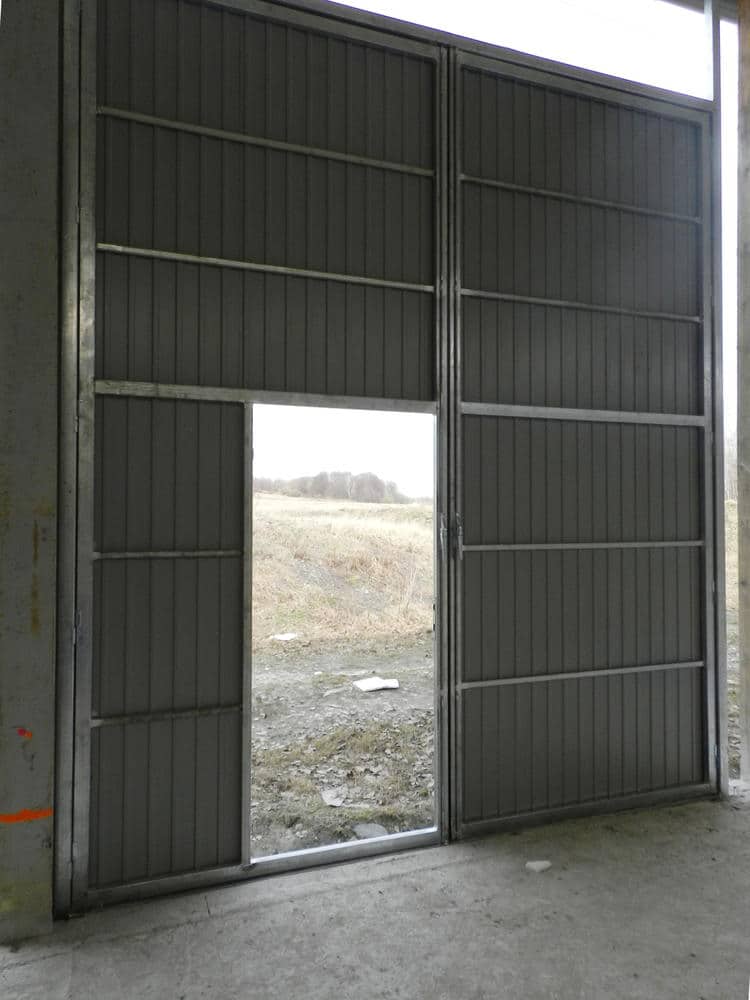 Garážová vrata 3,5×4 m - zelená