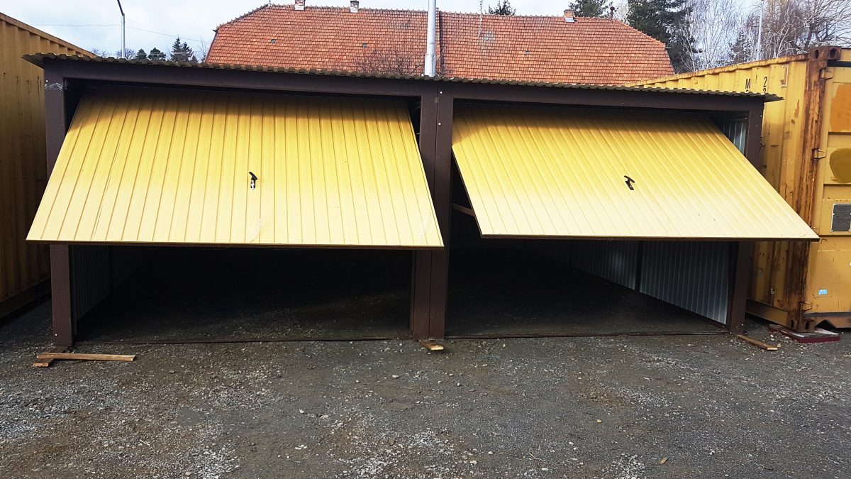Plechová garáž 6x6 m - žlutá