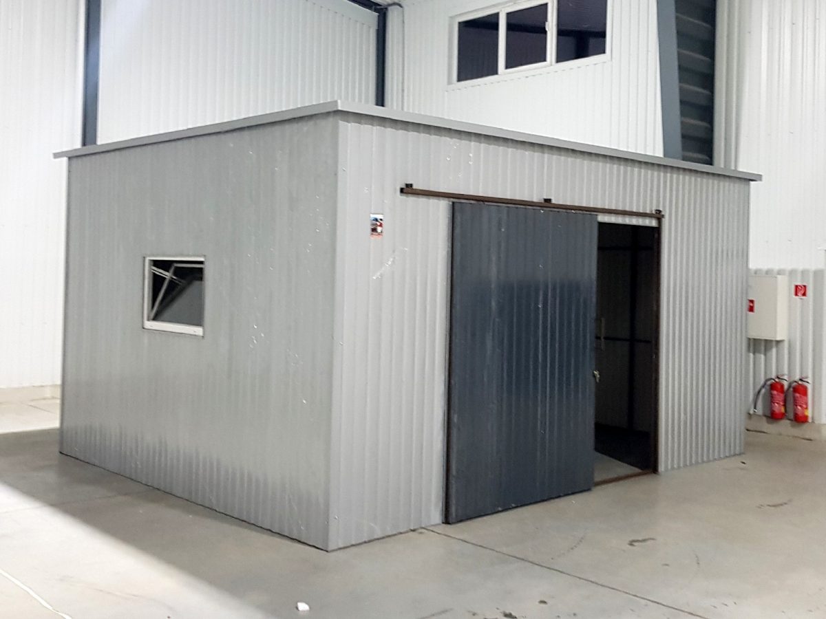 Plechová garáž 5x4m – stříbrný/grafit tmavý